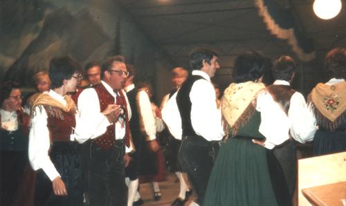 1979-Gautrachtenfest-Aalen-Tanzen