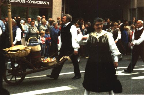 1986-Reichstaedter-Tage-Senioren-beim-Umzug